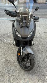 Honda xadv 750