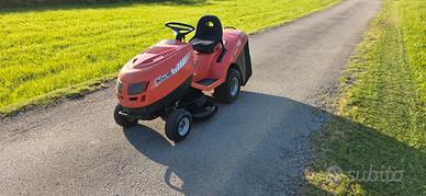 Trattorino tagliaerba rasaerba Idrostatico 
