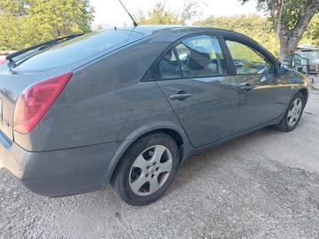 Nissan Primera P12