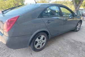 Nissan Primera P12