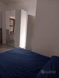 Appartamento ingresso indipendente, posto auto pr