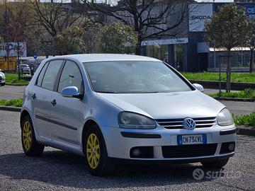 Vw Golf 5 1.9 Tdi 5.P Neopatentati