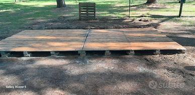 Piattaforma in legno trattato