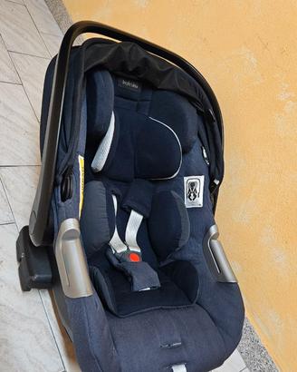 Ovetto inglesina Darwin infant i-Size del 2025