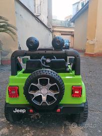 Jeep Rubicon verde