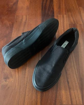 Scarpe nere