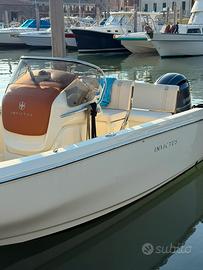 INVICTUS FX 200 150 HP YAMAHA