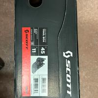 Scarpe scott trail