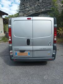 Opel Vivaro 2000 cc TDCI  115 cv