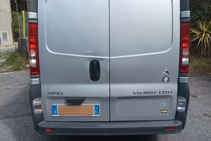 Opel Vivaro 2000 cc TDCI  115 cv