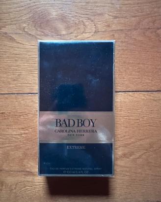 Profumo bad boy carolina herrera extreme