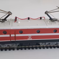 Lima trenini H0 Locomotiva OBB Austria.