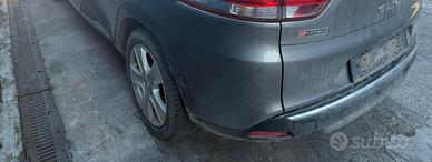 Paraurti posteriore Renault Clio 4 anno 2015 stati