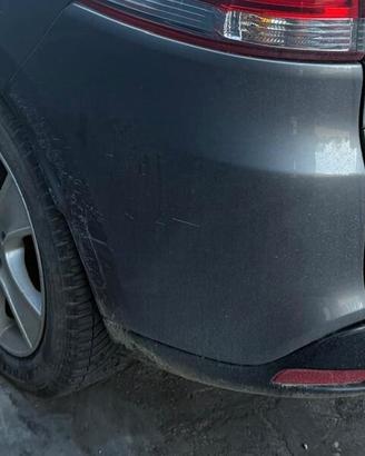 Paraurti posteriore Renault Clio 4 anno 2015 stati