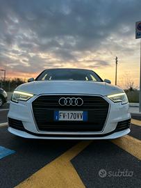 AUDI A/3 G-tron 131cv 2019