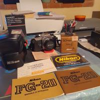 Macchina fotografica Nikon FG-20