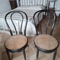 Set 2 sedie vintage in stile Thonet, anni 70'