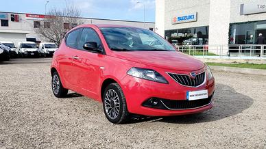 Lancia Ypsilon 1.0 firefly hybrid Gold s&s 70cv 5p