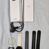 Apple Watch 7 45 mm  + Galaxy Watch 6 40 mm