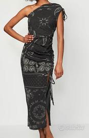 abito aderente da sera 