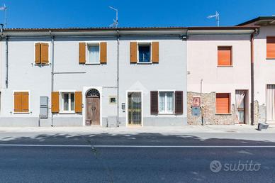 3 LOCALI A CESENATICO