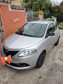 Lancia Ypsilon 1.2 Benzina