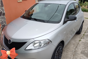 Lancia Ypsilon 1.2 Benzina