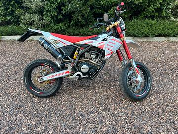Fantic 125 motard Casa