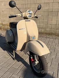 Vespa P200e senza frecce