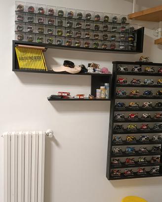 collezioni complete moto e caschi moto gp 