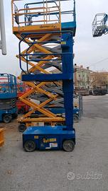 Piattaforma aerea verticale UP RIGHT TM12 anno 200