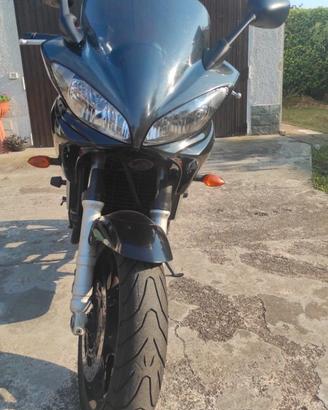 Yamaha FZ6 Fazer 600 - 98 CV - UNIPROPRIETARIO