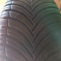 Pneumatici quattro stagioni 