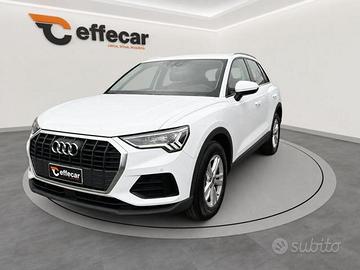 AUDI Q3 35 TDI S tronic Business