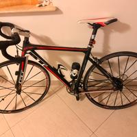 Bici GT in carbonio