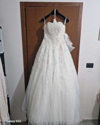 ABITO DA SPOSA NUOVO 