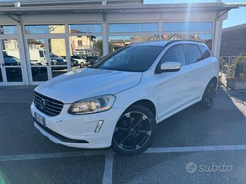 Volvo XC 60 XC60 D3 R-design Momentum