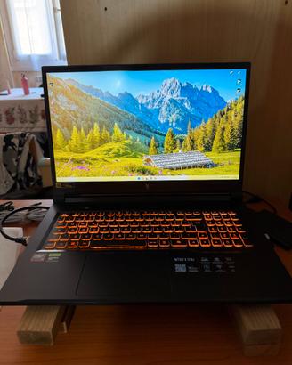 Acer Nitro Gaming Laptop - Pari al Nuovo