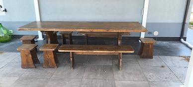 Tavolo Legno Massello 280x90cm-2 Panche 6sgabelli 