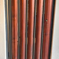 Assi in legno cancelletto