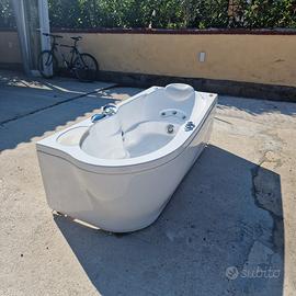 Jacuzzi JP12 con funzionamento testato