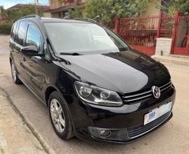 Volkswagen Touran Business 1.6 TDI DSG Comfortline