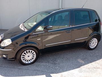 LANCIA MUSA BENZINA TETTO PANORAMICO