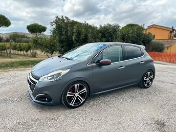 Peugeot 208 GT Line