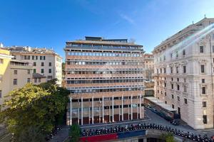 MULTILOCALE A GENOVA