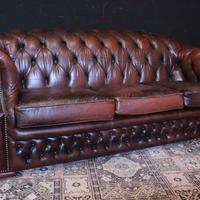 Divano inglese Chesterfield 3 posti in pelle