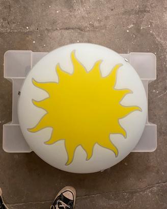 Plafoniera LED in vetro con decoro sole