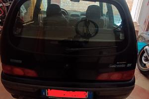 fiat 600 anno 2001