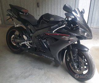 Yamaha r1 2006