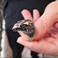 Anello in acciaio inossidabile testa di acquila